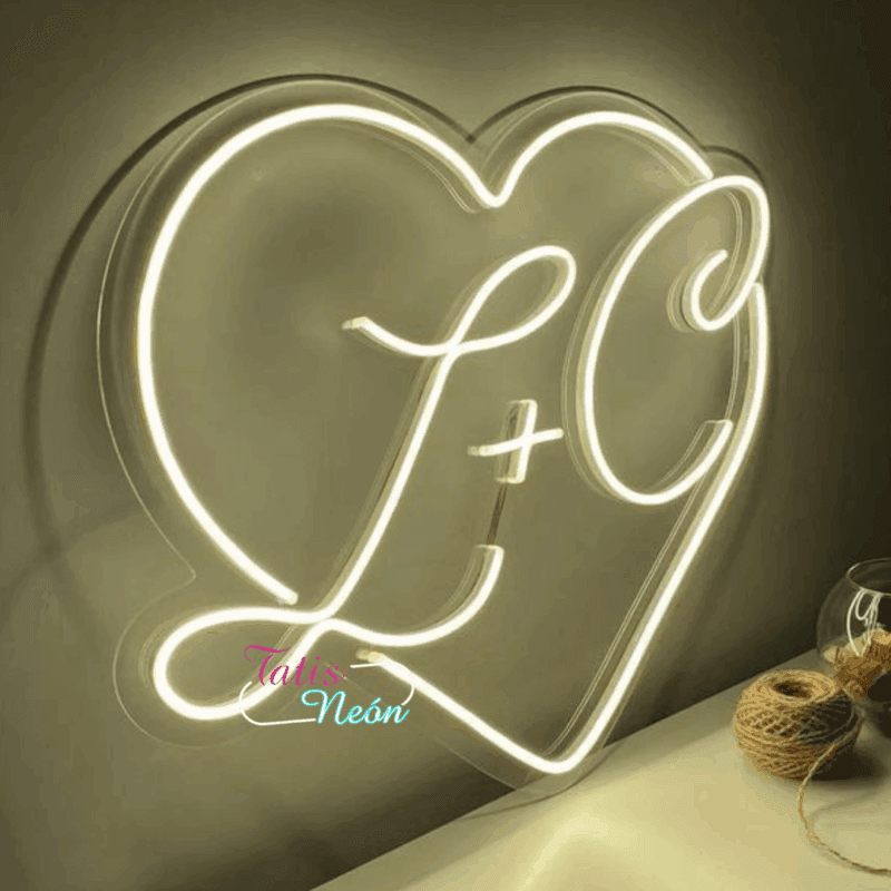 Corazón con Iniciales